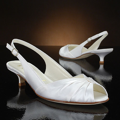 Bridal-Shoes-Low-Heel