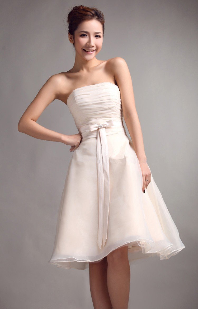 Cheap-Strapless-Wedding-Dress-With-Knee-Length