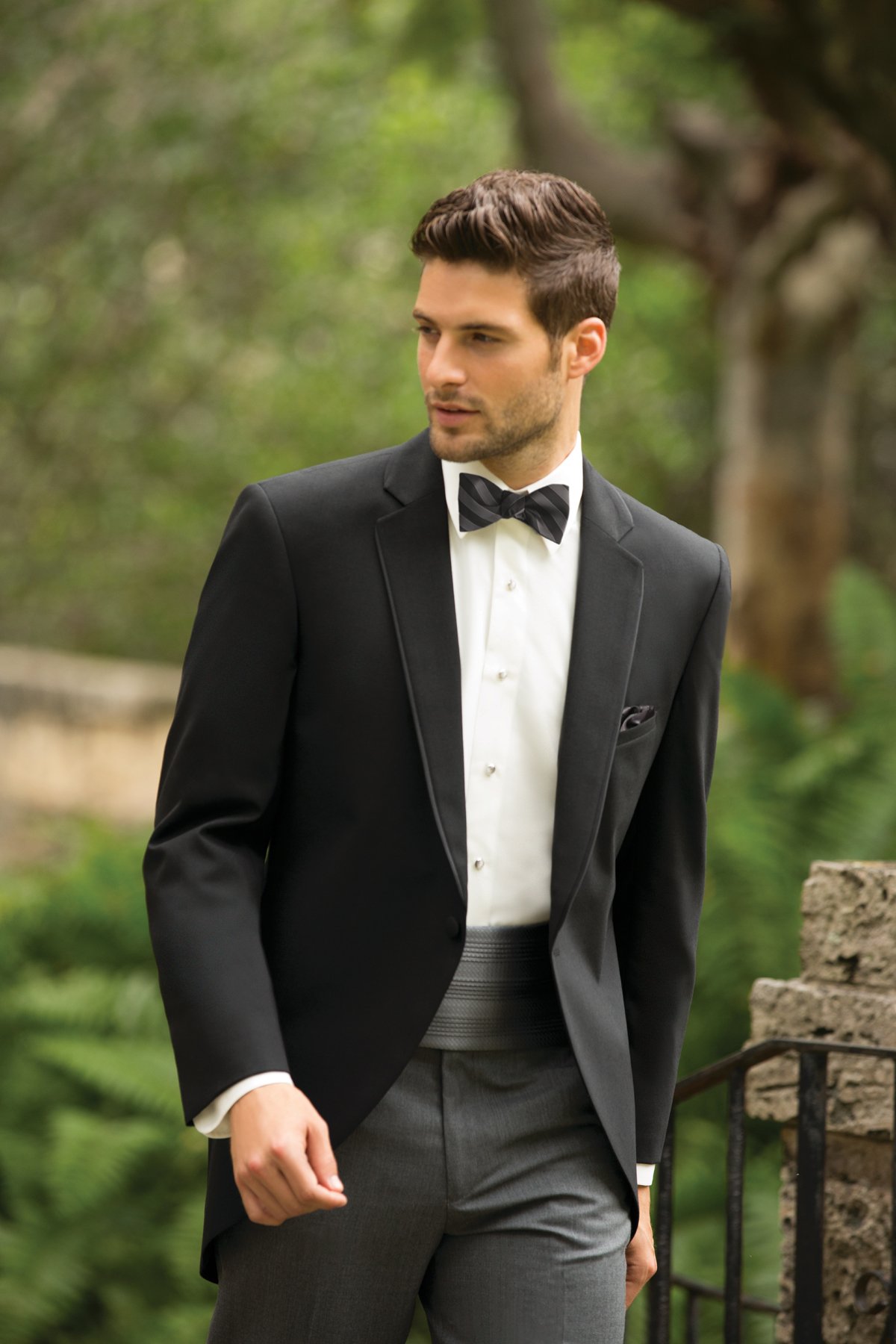 Men's Wedding Tuxedos A Fashion Mainstay Ohh My My