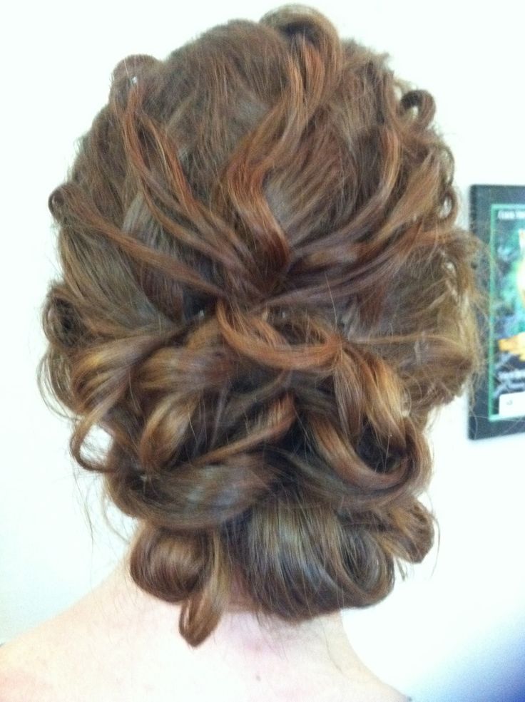Messy-Curly-Updo-for-Long-Hair