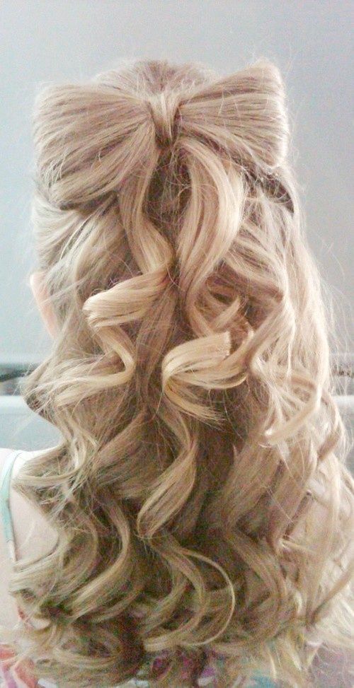 Prom-Hairstyle-With-Hair-Bow