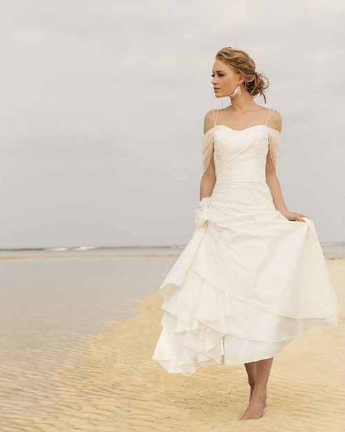 Sexy-beach-wedding-dresses-style
