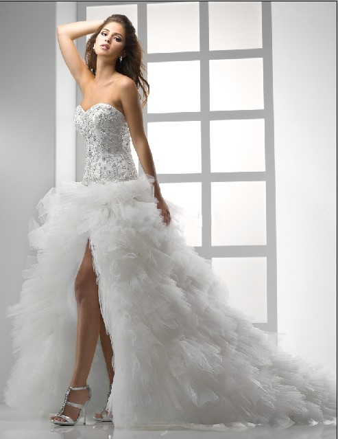 Short-Front-and-Long-Back-Train-Wedding-Dress