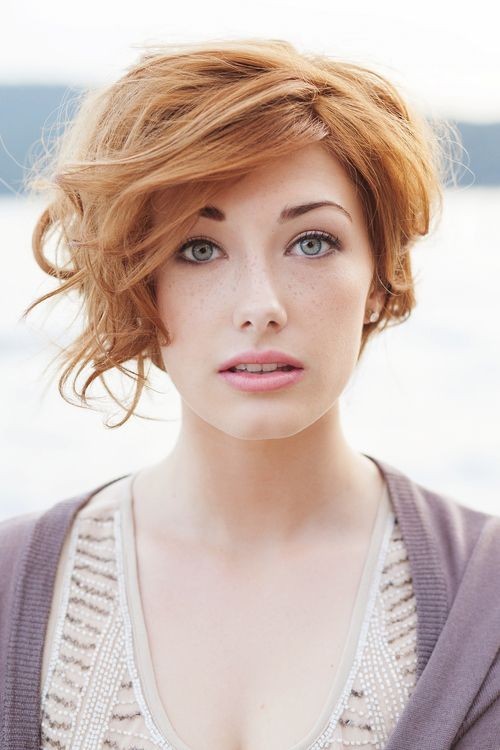 Short-Wavy-Hairstyles-for-Fall-Winter