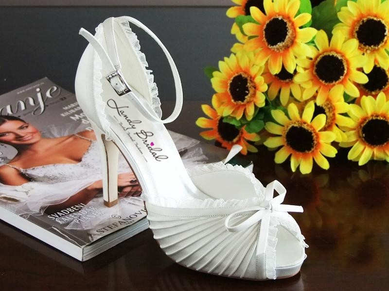Stunning Bridal Shoes Collection