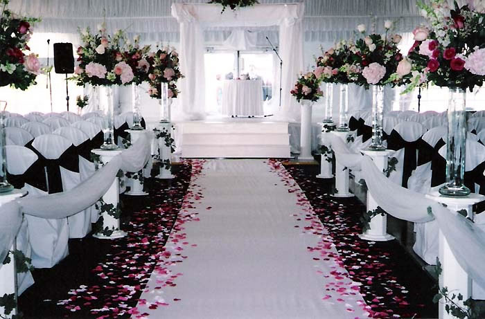 cheap-black-and-white-wedding-decoration-ideas