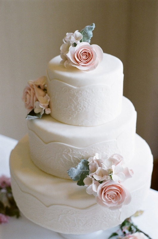 lace-wedding-cake-ideas-