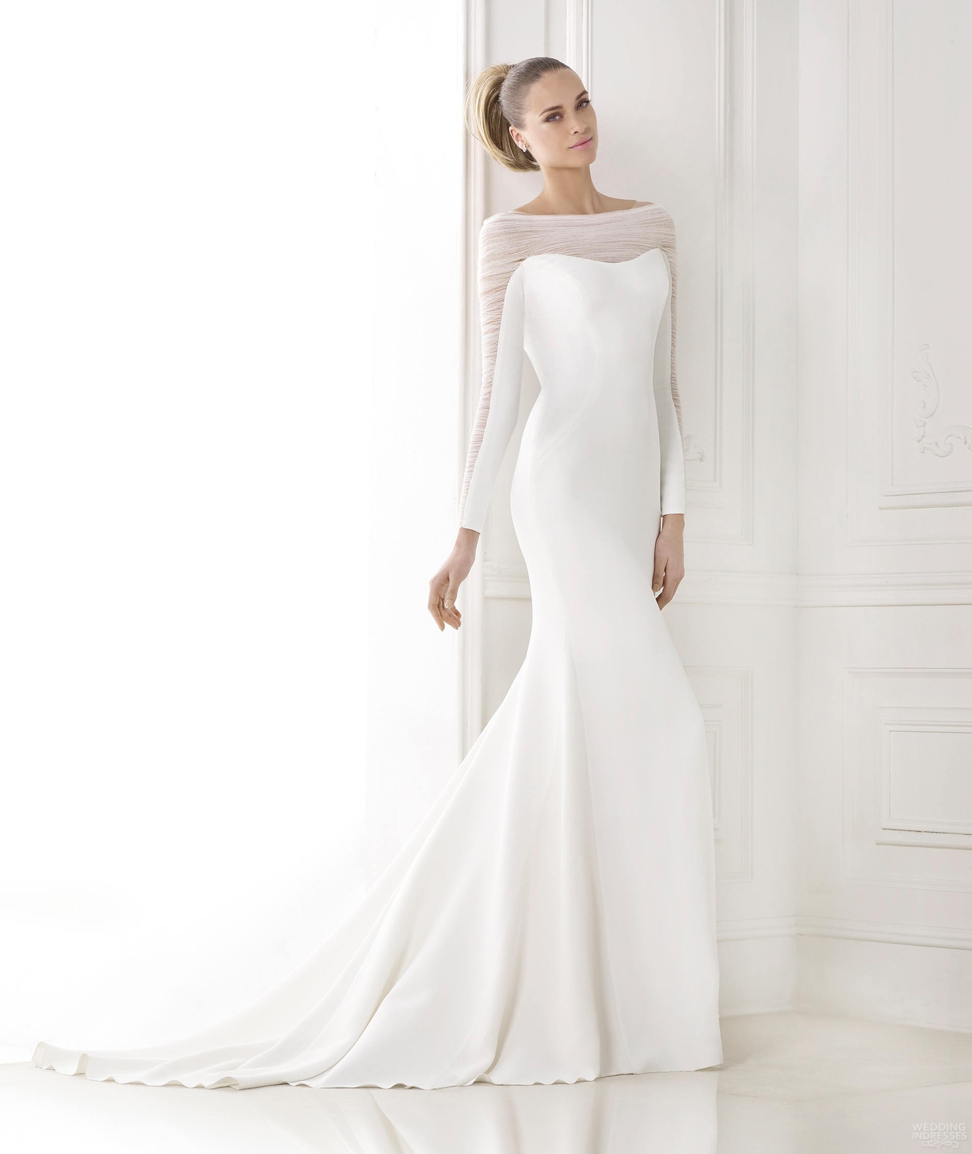 long-sleeve-lace-wedding-dress-Bridal-Musings-6