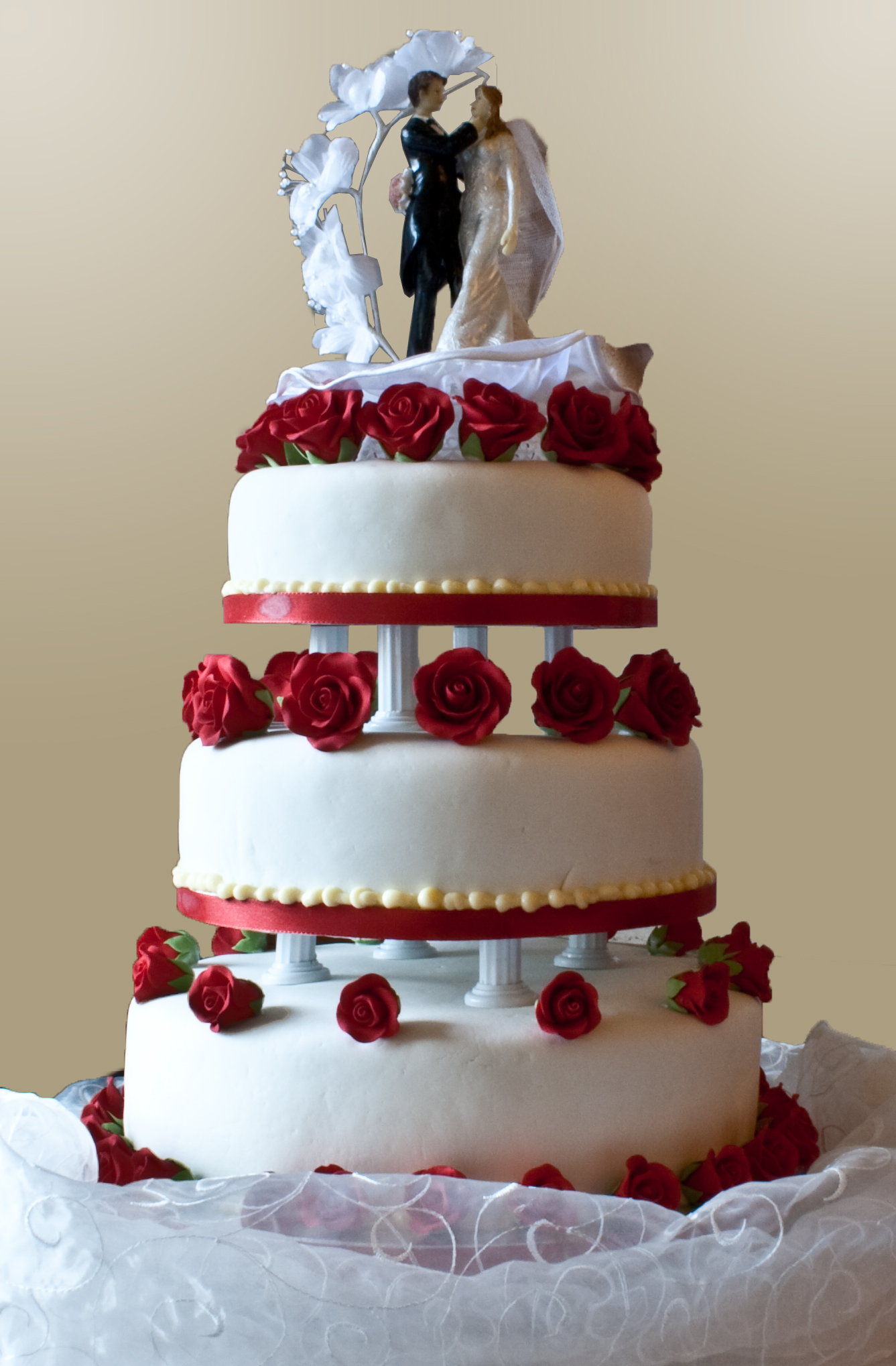 wedding-cake-regarding-wedding-cake-wikipedia-the-free-encyclopedia
