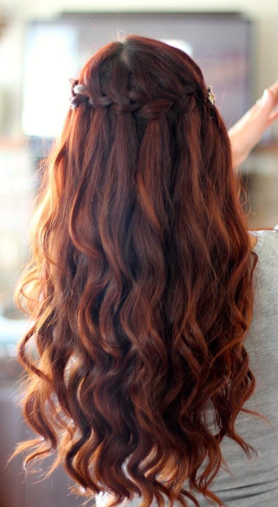 Awesome Curly Homecoming Hairstyles