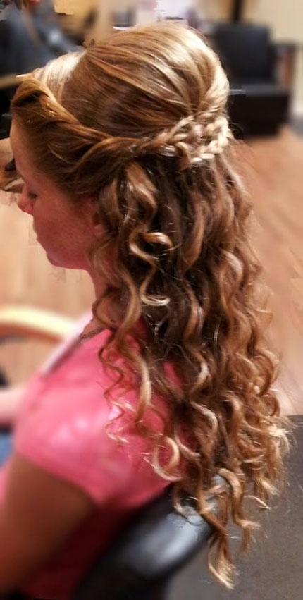 Fabulous Curly Homecoming Hairstyles