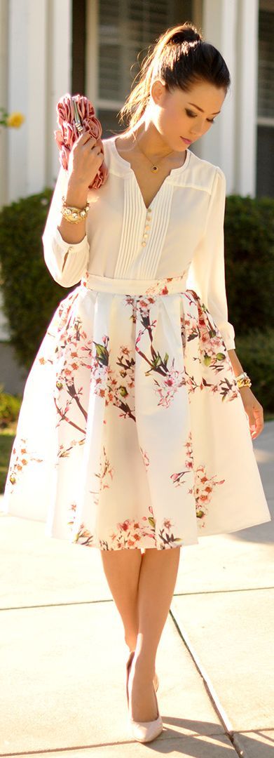 Floral-midi-skirt-outfit