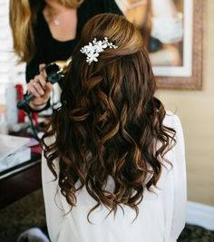 Lovely Curly Homecoming Hairstyles