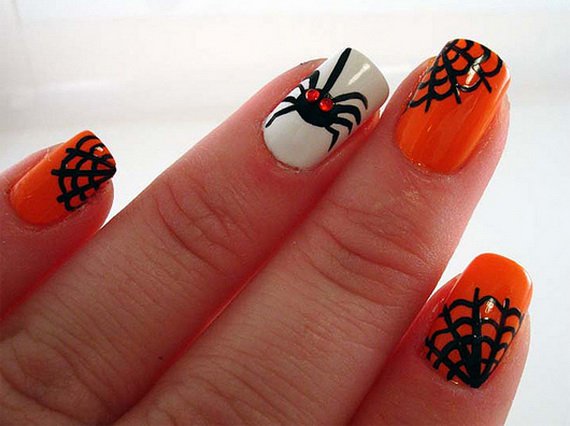 Orange-Halloween-Nail-Design