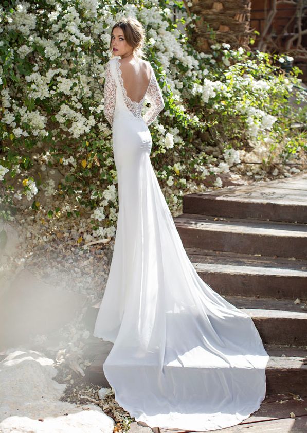 Lace-Wedding-Dress-with-Open-Back