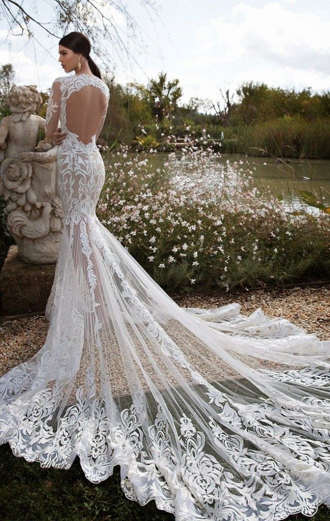 Open-Back-Mermaid-Lace-Wedding-Gown