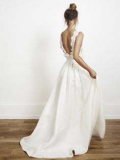 White Backless Wedding Dresses