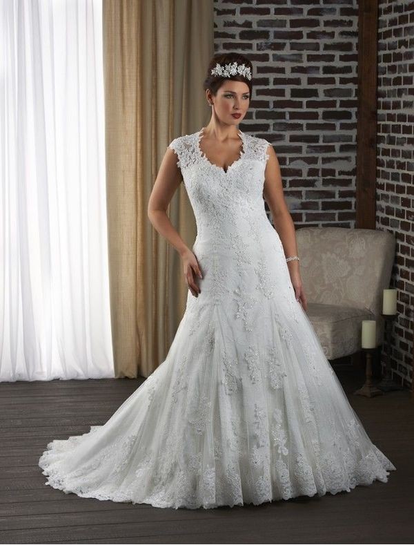 plus-size-wedding-dresses-with-sleeves-and-lace