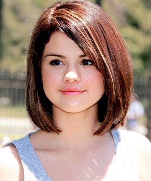 trendy-short-hairstyles-for-women-with-round-faces