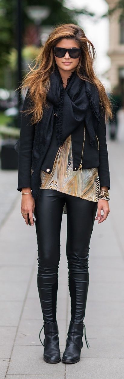Black-Style-for-Winter-and-Black-Scarf
