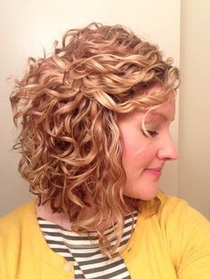 Lovely Short Curly Hairstyles