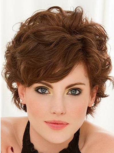 Short-Curly-Hairstyles-with-Bangs