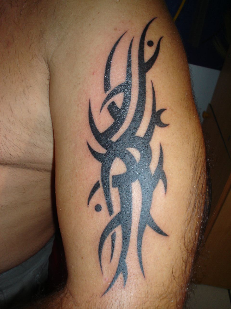 Tribal-Arm-Tattoos-For-Men
