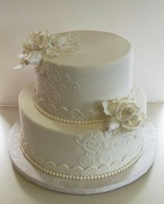 Yummy Small Wedding Cake