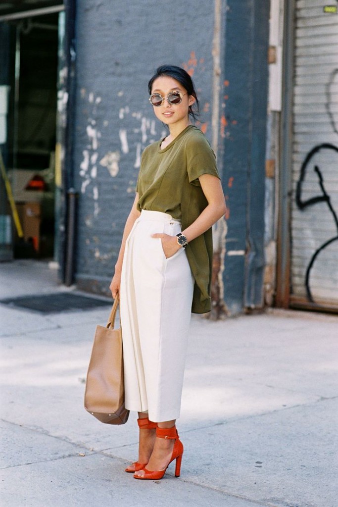 flowy-top-with-white-culottes