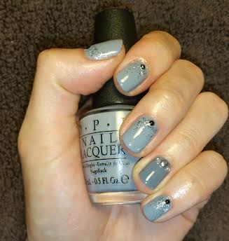 gray-nails