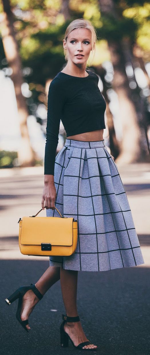 Crop-Top-and-Plaid-Skirt