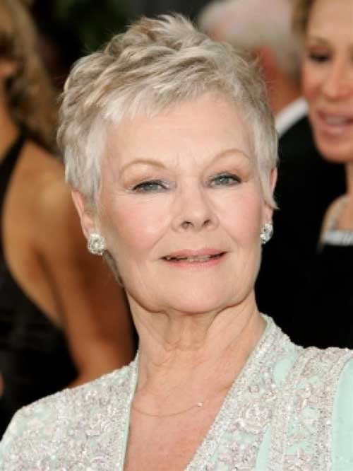 Short-Haircuts-for-Older-Women