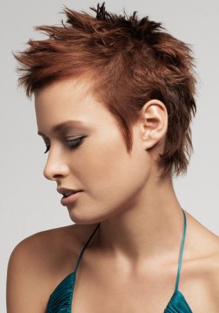 short-spiky-hairstyle-for-women-2016