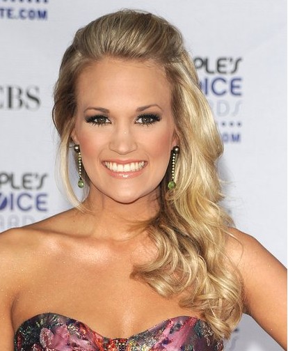 Carrie-Underwood-Side-Part-Hairstyles
