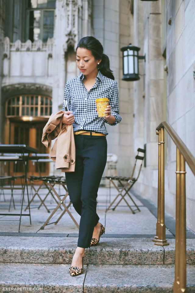 Checkered-Print-Shirt-with-Jeans