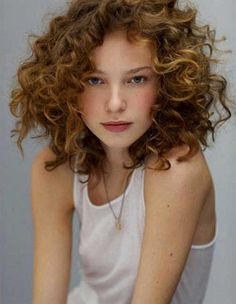 Classy Natural Curly Hairstyles