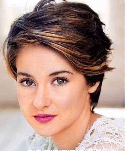 Cute-Short-Hairstyles-for-Girl