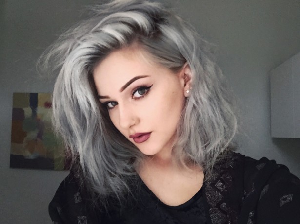 Granny-Hair-Trends-Color-With-Side-Shaved