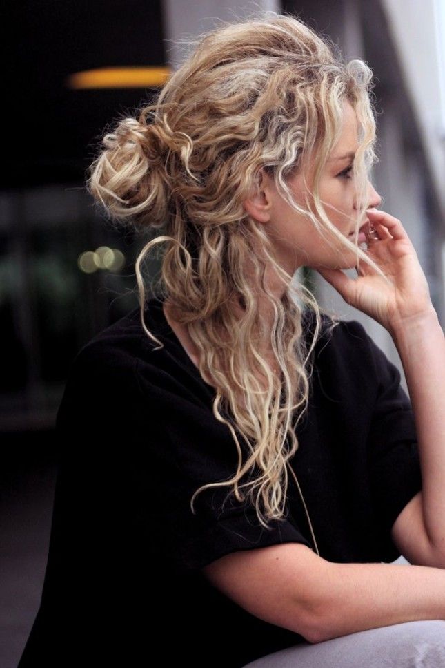 Natural-Hairstyles-Curly