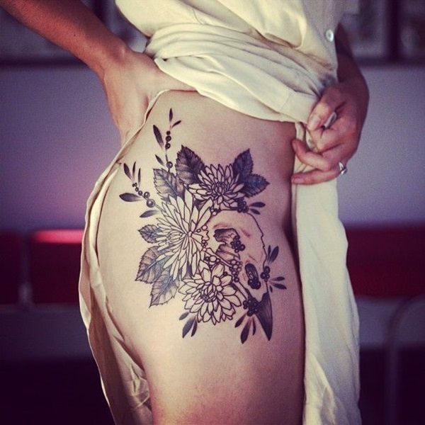 Sexy-Thigh-Tattoo-Ideas-and-Designs-for-Women