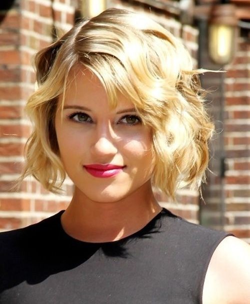 Short-Bob-Hairstyle-for-Summer
