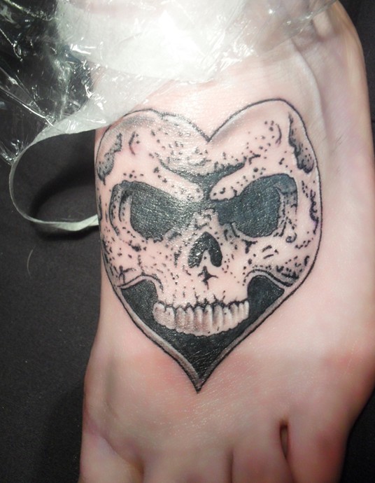 Skull-Spade-Tattoo-Designs-Foot-Tattoos