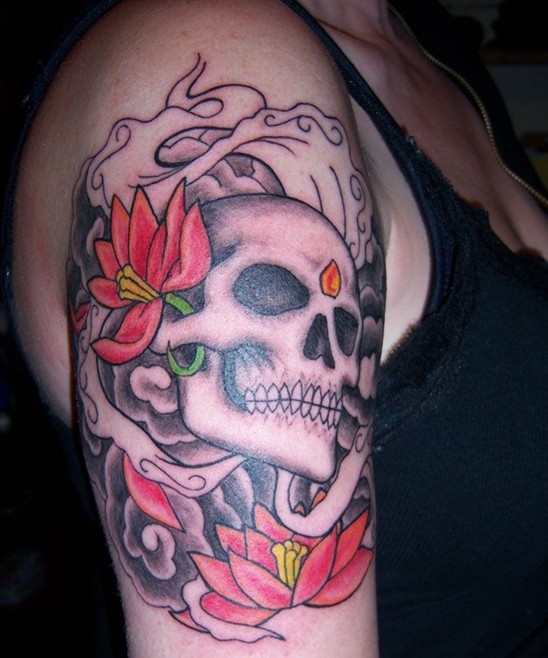 Skull-Tattoo-Designs-for-Women-Upper-Arm-Tattoos
