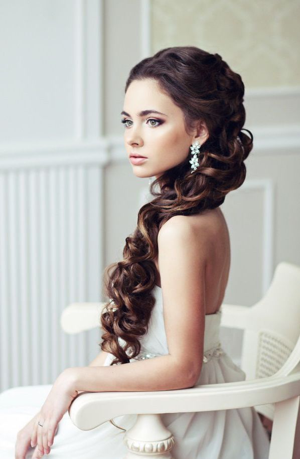 black-hairs-half-up-and-half-down-hairstyle-for-wedding-day