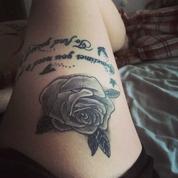 thigh-tattoos-for-girl