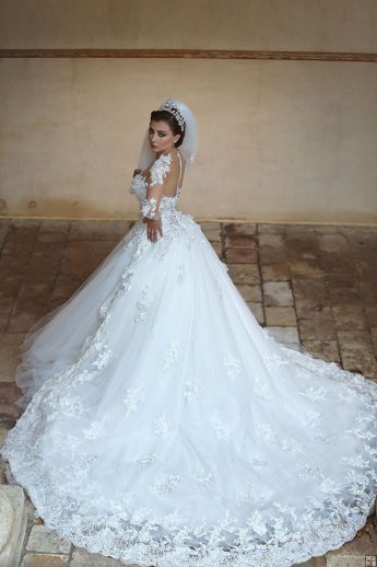 Gorgeous Wedding Dresses with Sleeves