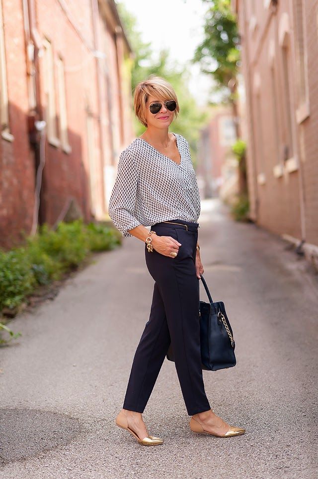 Gorgeous Work Outfits With Flats