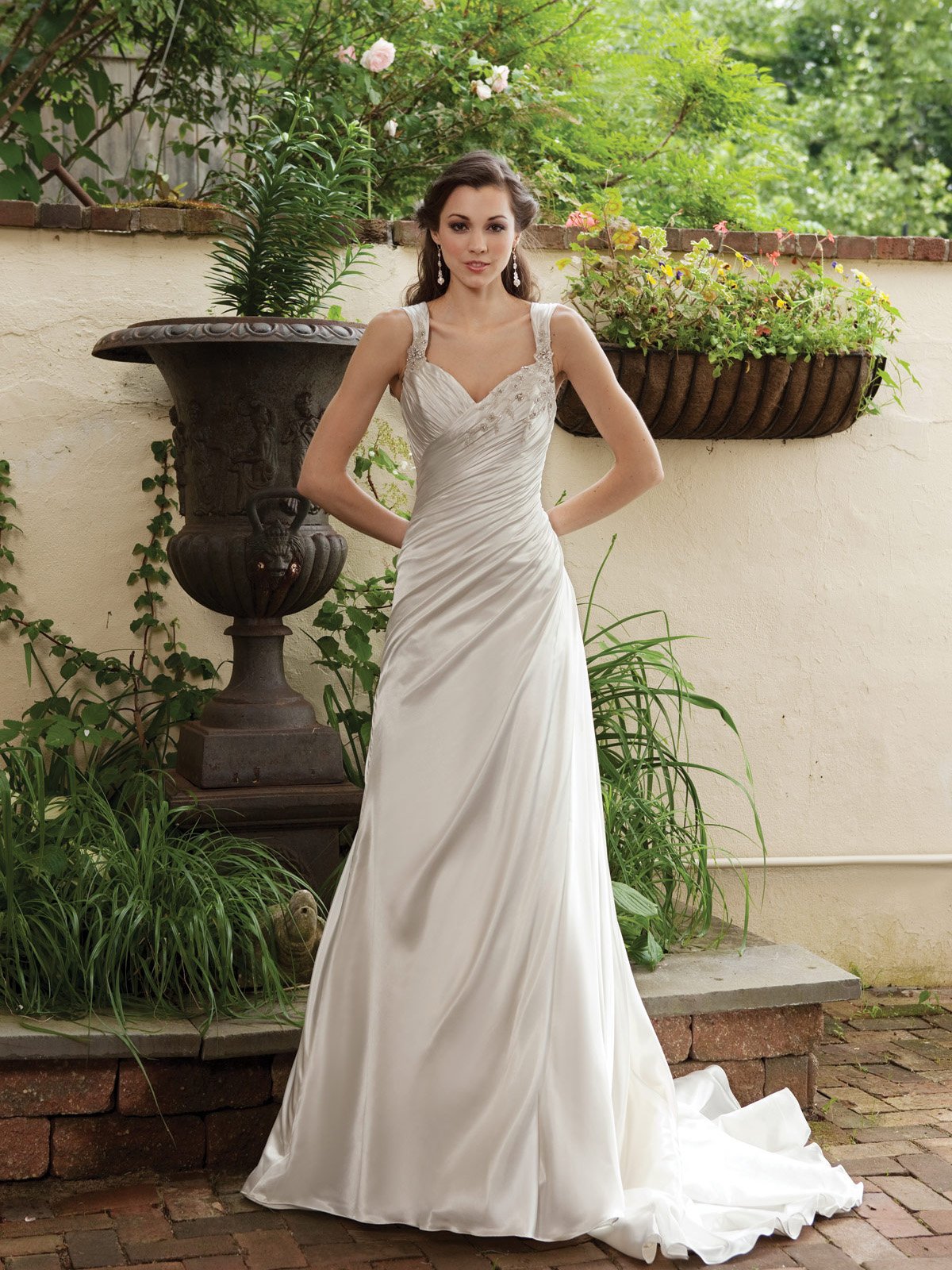 Glamorous And Gorgeous Outdoor Wedding Dresses Ohh My My