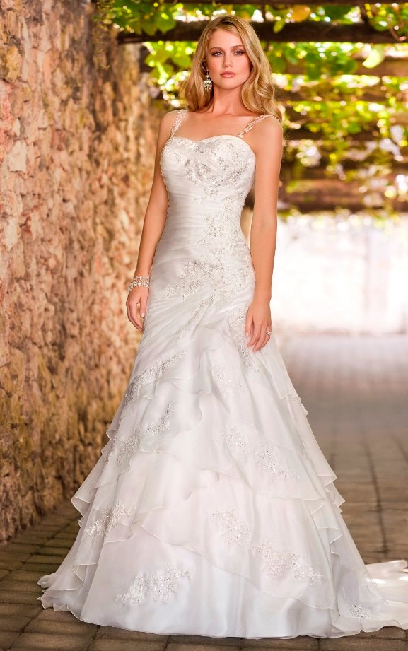 Glamorous And Gorgeous Outdoor Wedding Dresses Ohh My My