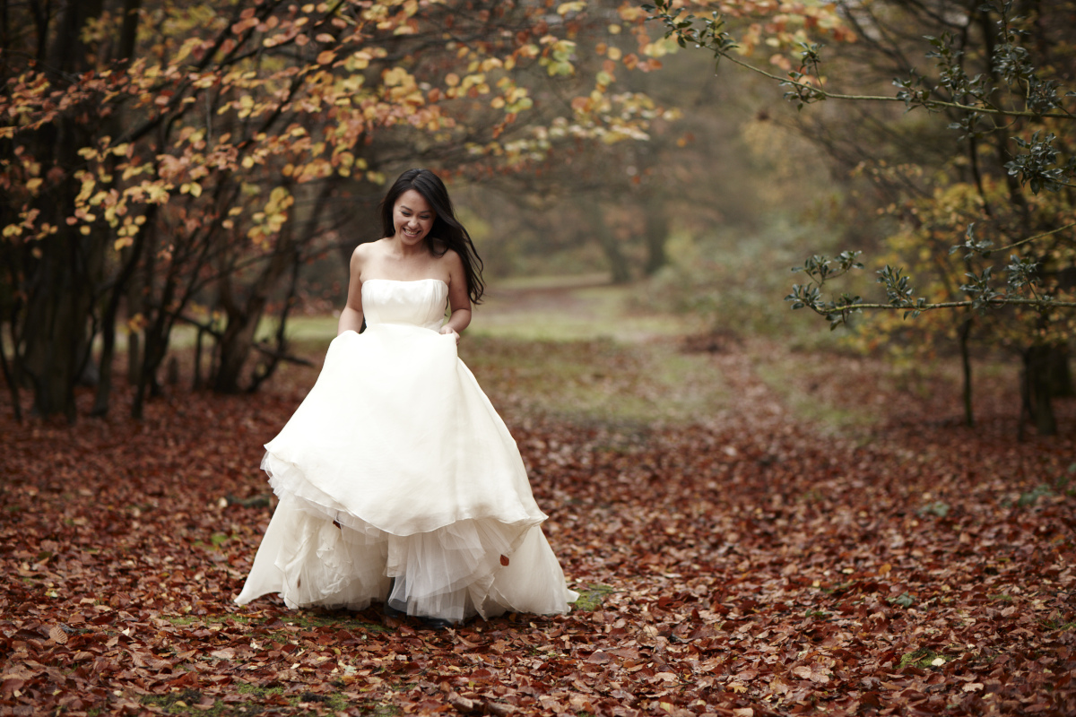 stunning outdoor wedding dresses